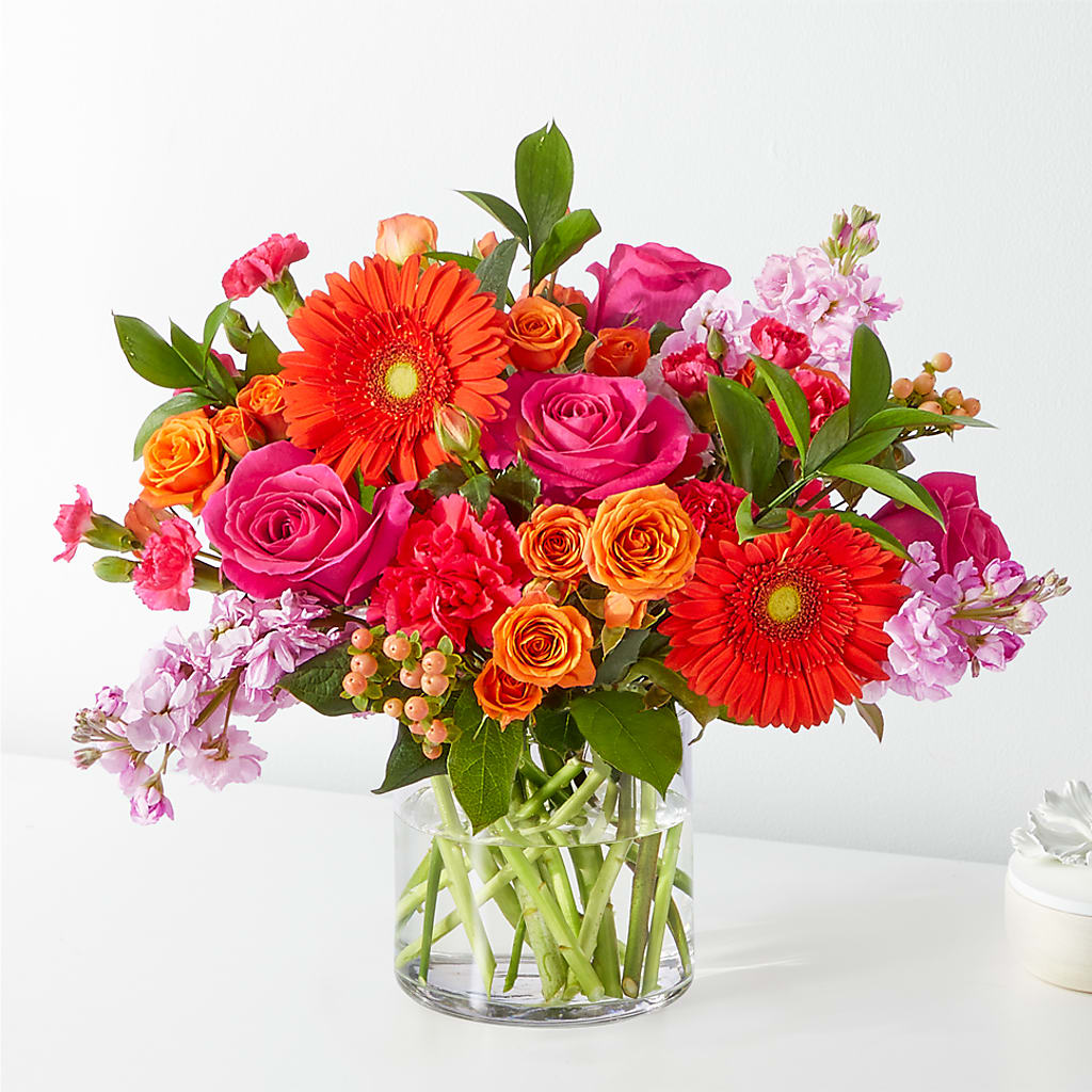 Fiesta Bouquet – Fleuriste Ampleman Florist Enr, Chateauguay PQ