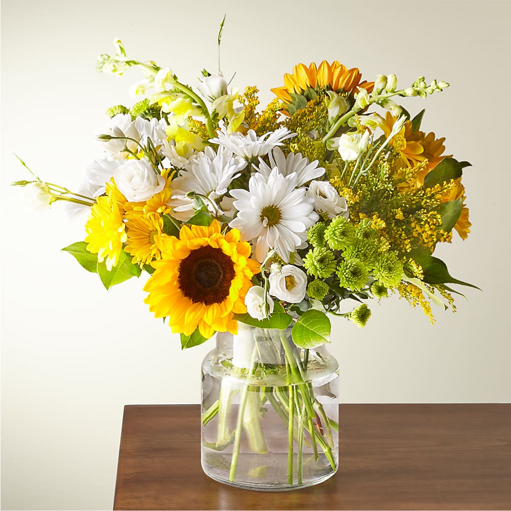 Hello Sunshine Bouquet – Fleuriste Ampleman Florist Enr, Chateauguay PQ
