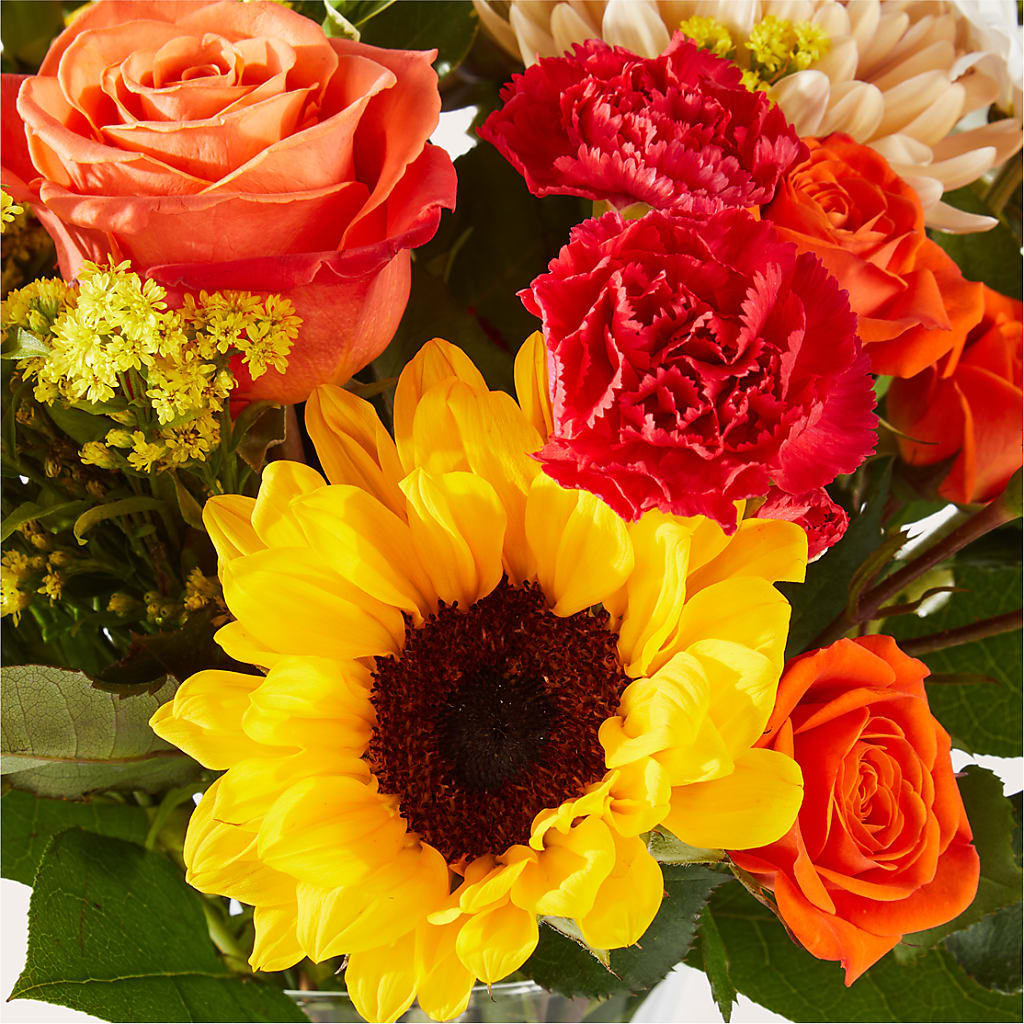 Sweater Season - A Florist Original – Fleuriste Ampleman Florist Enr, Chateauguay PQ