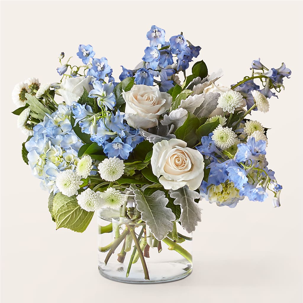 Clear Skies Bouquet – Fleuriste Ampleman Florist Enr, Chateauguay PQ