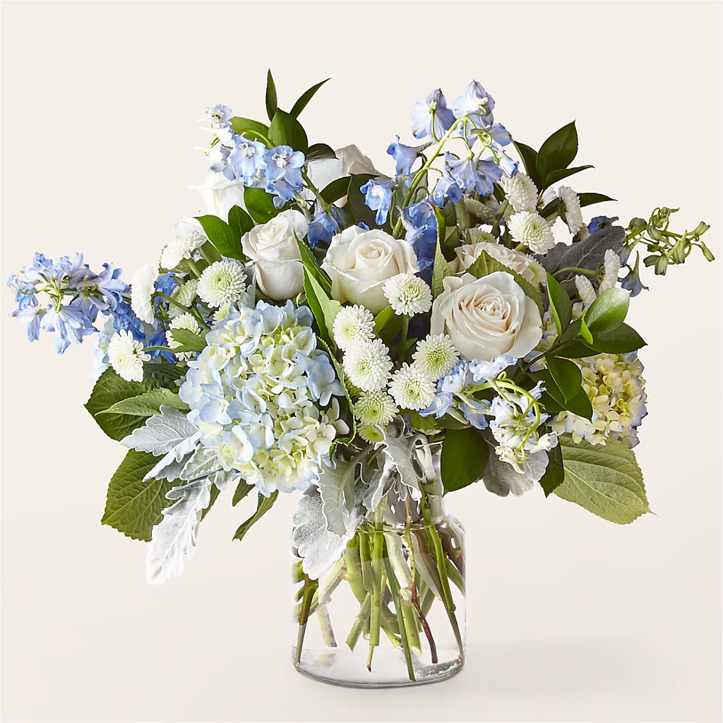 Clear Skies Bouquet – Fleuriste Ampleman Florist Enr, Chateauguay PQ