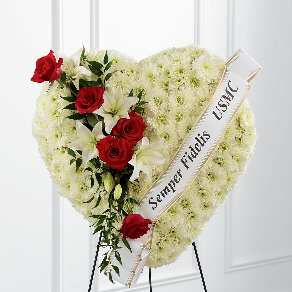 Heartfelt Hero Standing Heart – Fleuriste Ampleman Florist Enr, Chateauguay PQ