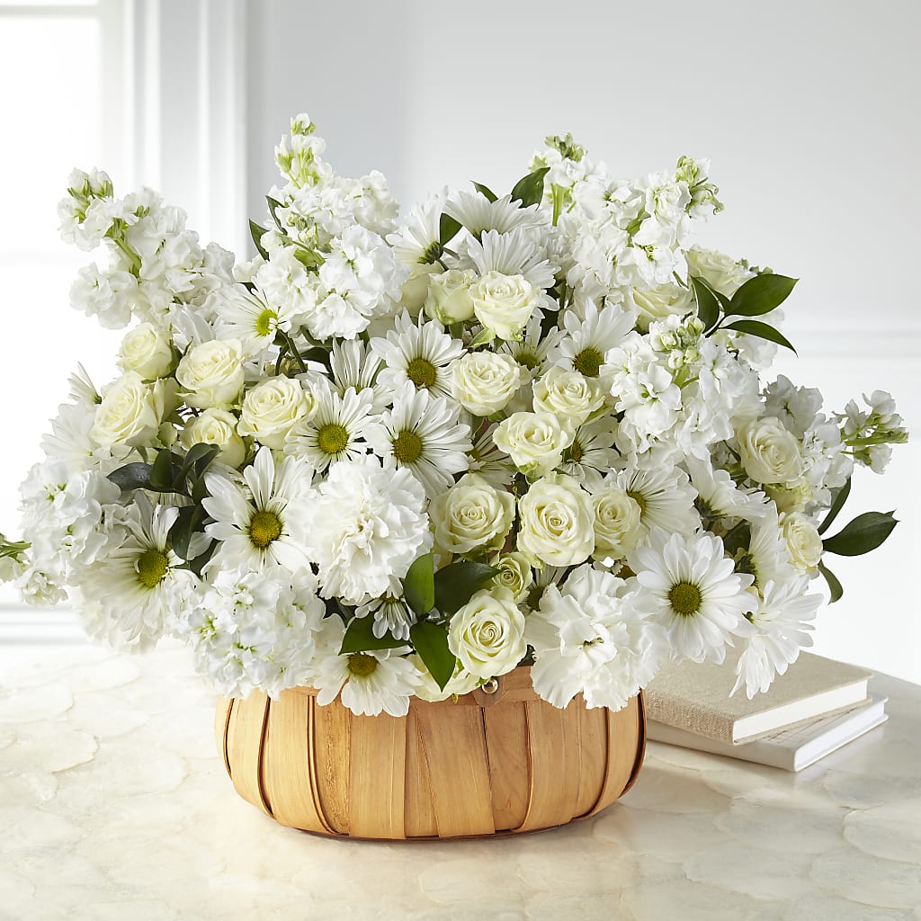 Graceful Garden Basket – Fleuriste Ampleman Florist Enr, Chateauguay PQ