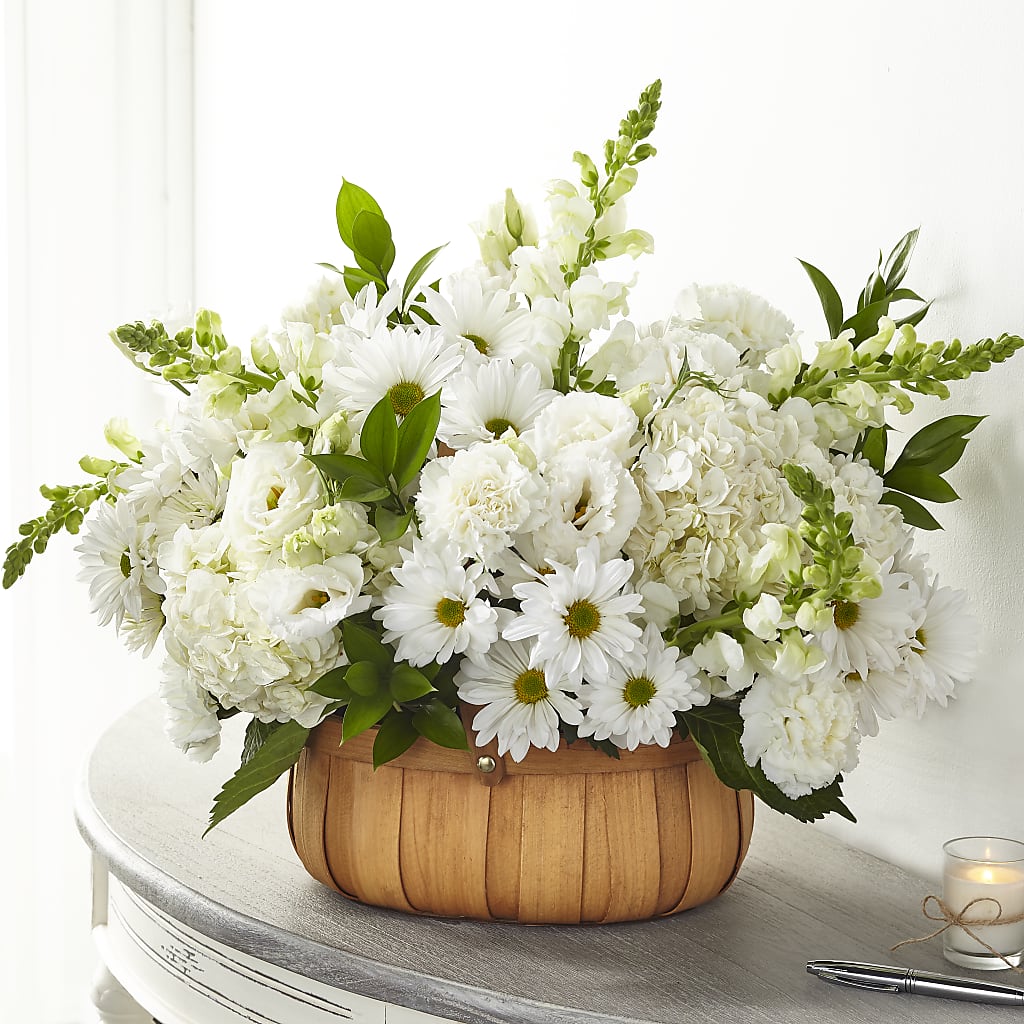 Pure Ivory Basket – Fleuriste Ampleman Florist Enr, Chateauguay PQ