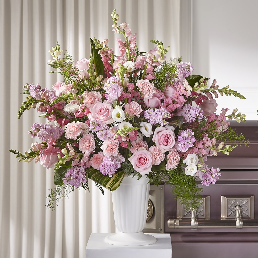 Divine Comfort Arrangement – Fleuriste Ampleman Florist Enr, Chateauguay PQ