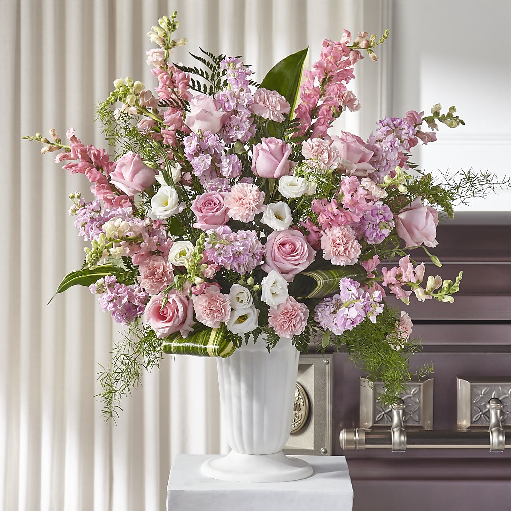 Divine Comfort Arrangement – Fleuriste Ampleman Florist Enr, Chateauguay PQ