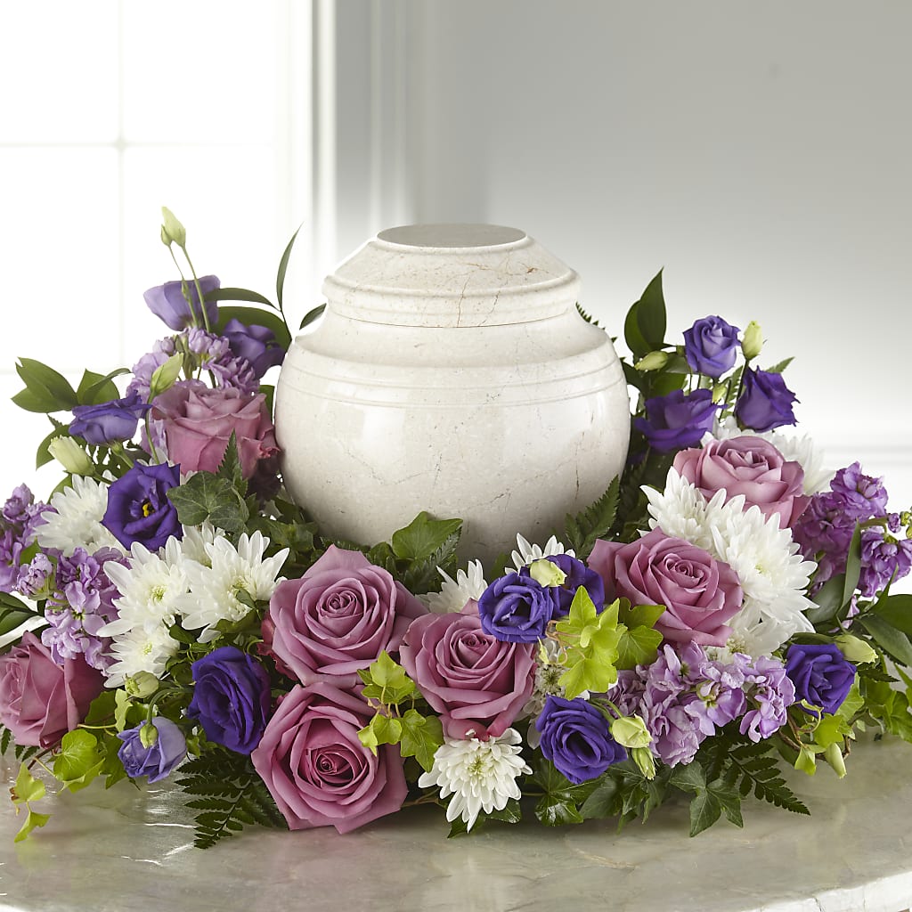 Blooming Sympathy Cremation Adornment – Fleuriste Ampleman Florist Enr, Chateauguay PQ