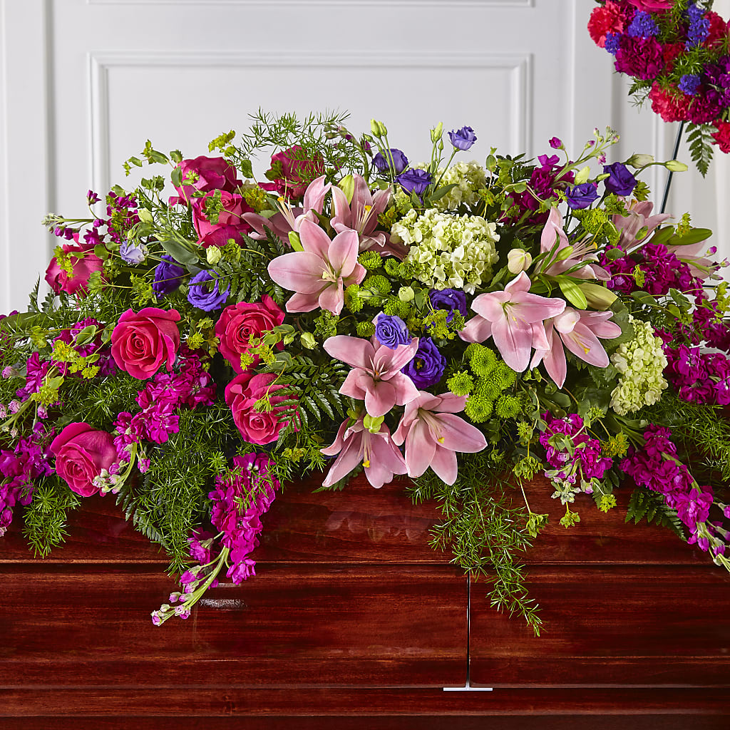 Radiant Tribute Casket Spray – Fleuriste Ampleman Florist Enr, Chateauguay PQ