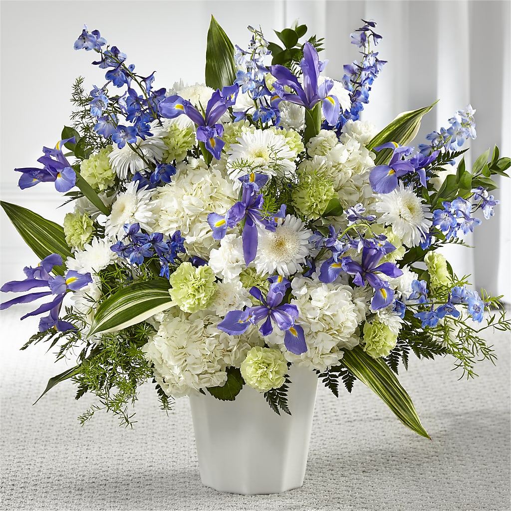 Soft Serenity Floor Basket – Fleuriste Ampleman Florist Enr, Chateauguay PQ