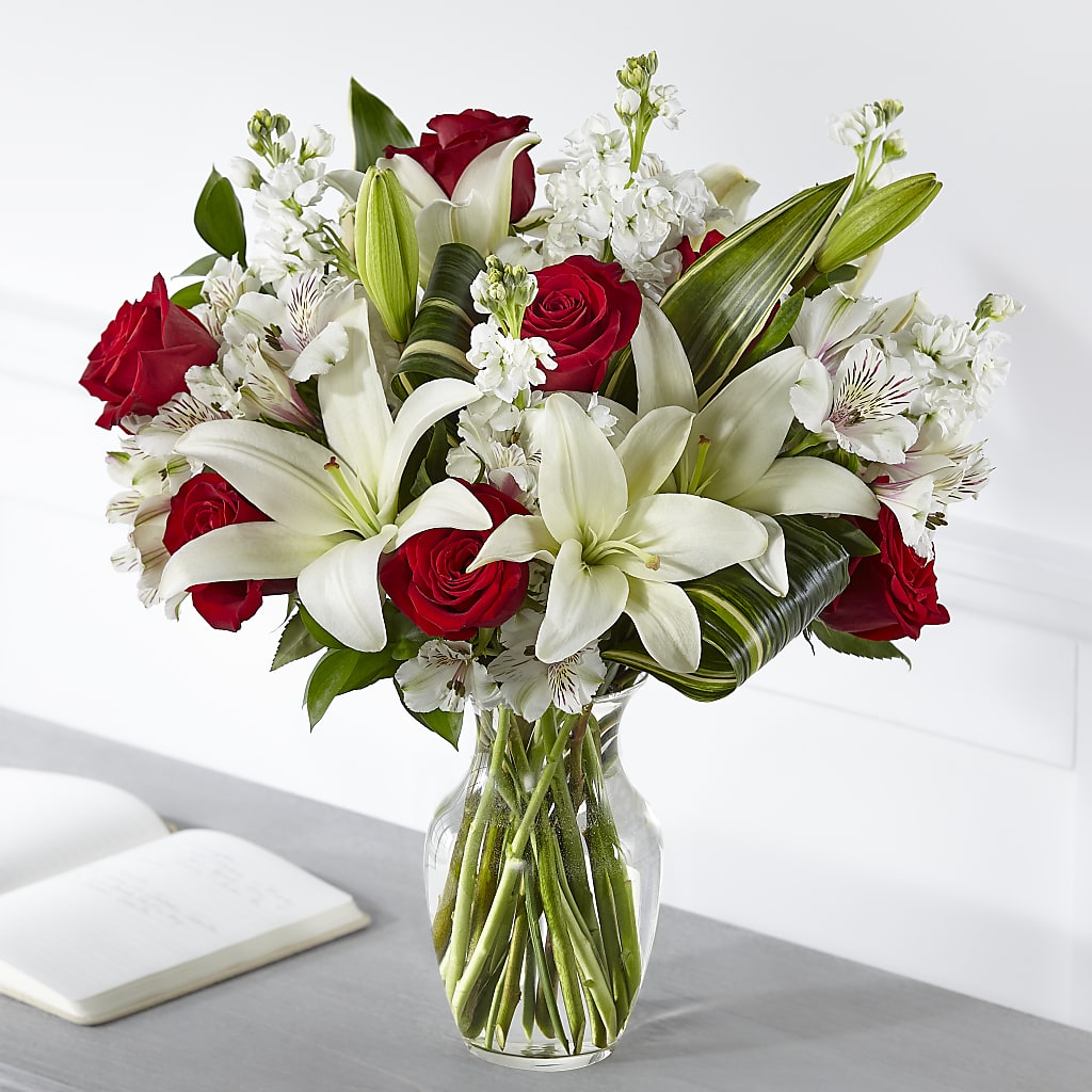 Loving Respect Bouquet – Fleuriste Ampleman Florist Enr, Chateauguay PQ