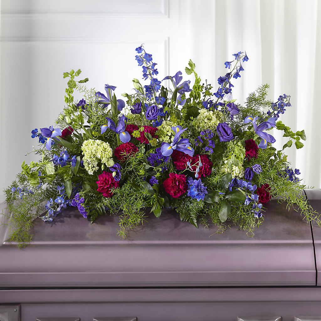 Always Treasured Casket Spray – Fleuriste Ampleman Florist Enr, Chateauguay PQ