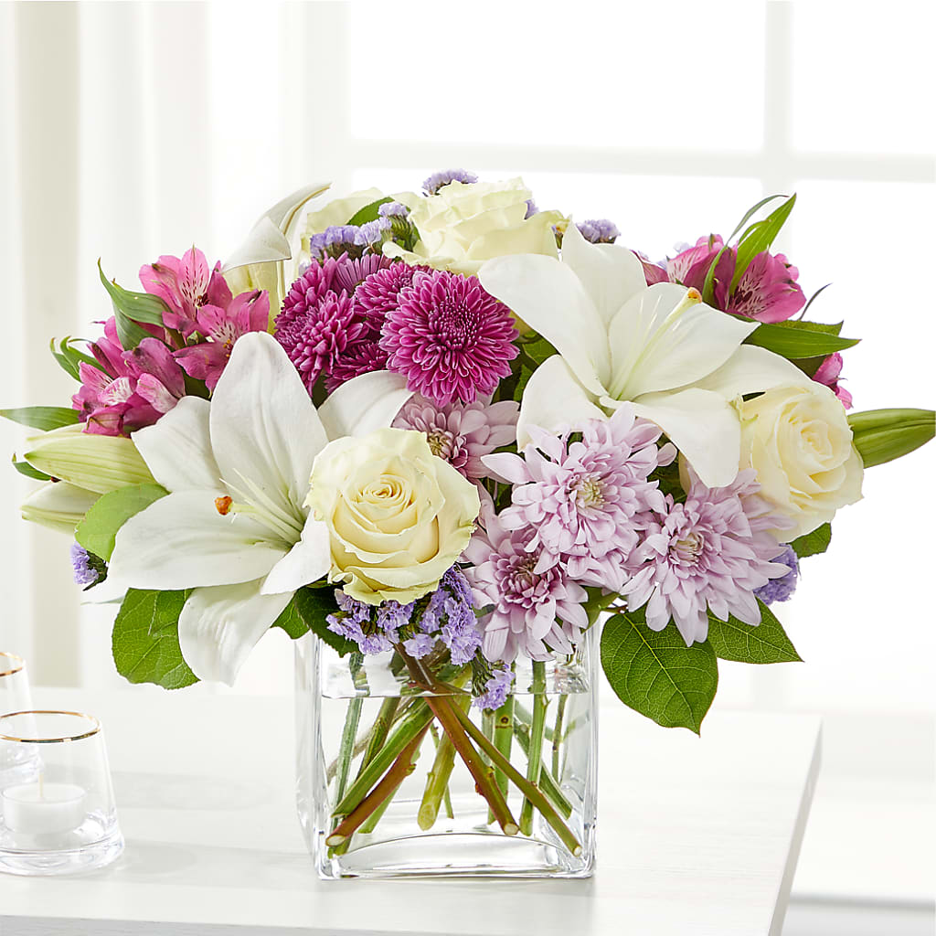 Cared For Bouquet – Fleuriste Ampleman Florist Enr, Chateauguay PQ