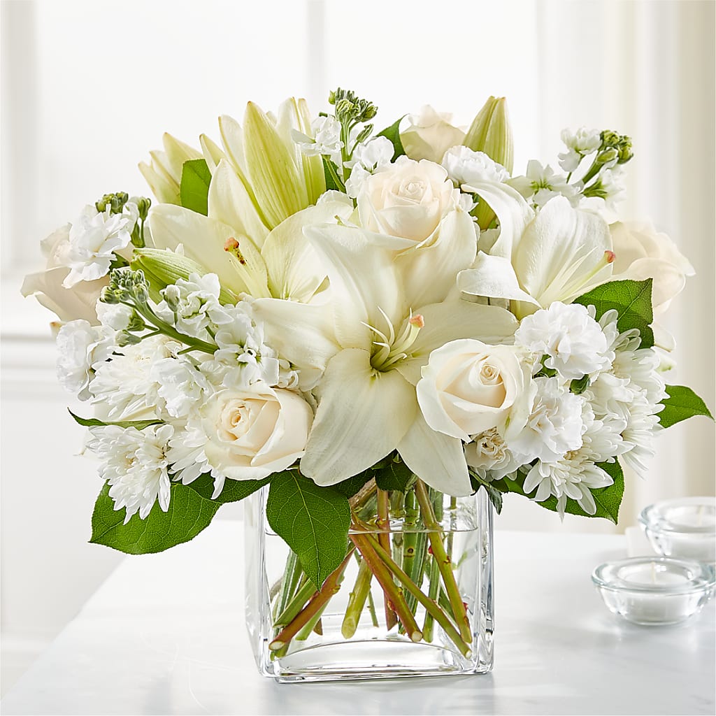 Gentle Breeze Bouquet – Fleuriste Ampleman Florist Enr, Chateauguay PQ