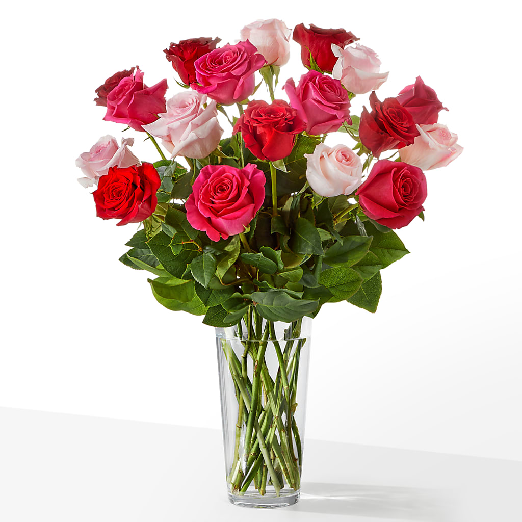 Charming Rose Bouquet – Fleuriste Ampleman Florist Enr, Chateauguay PQ