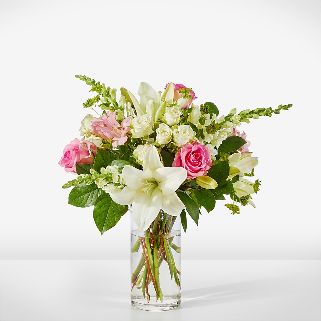 Fondly Bouquet – Fleuriste Ampleman Florist Enr, Chateauguay PQ