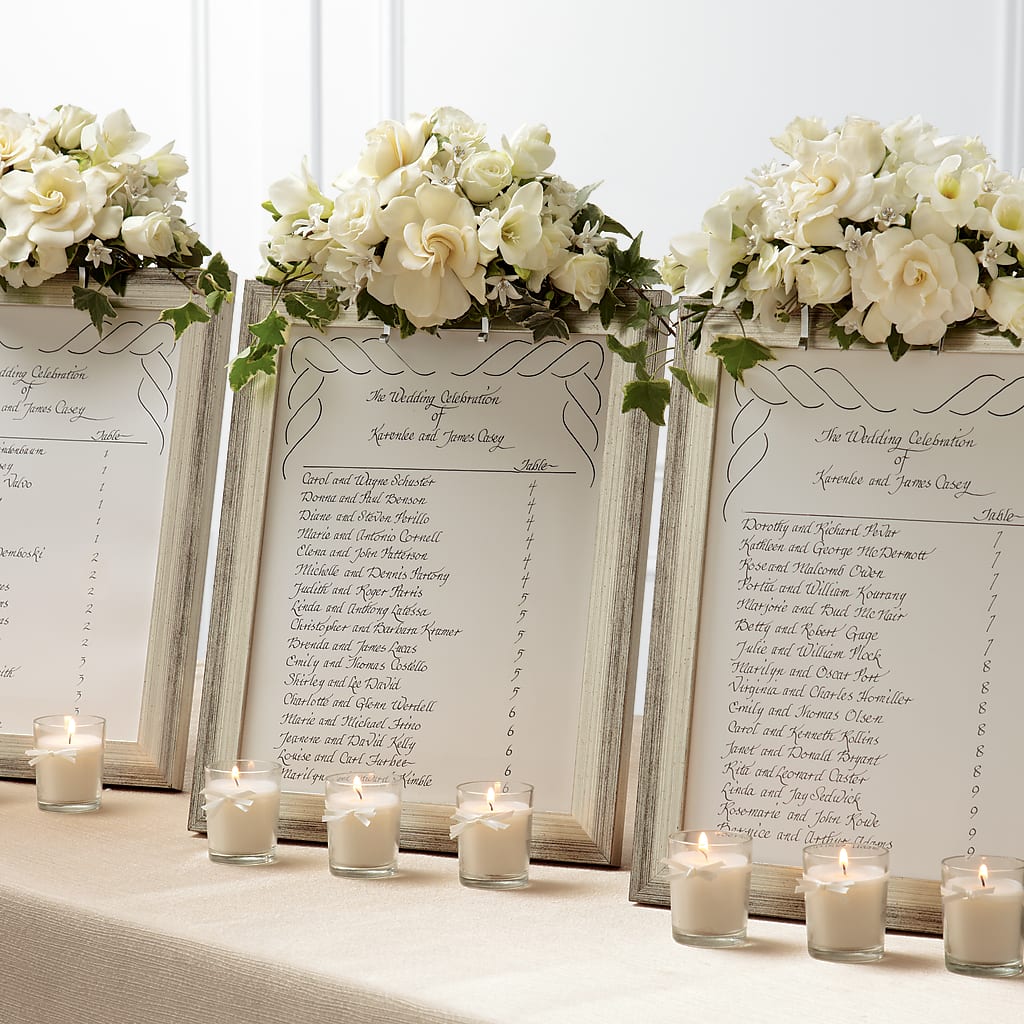 Colonnade Frame Décor – Fleuriste Ampleman Florist Enr, Chateauguay PQ