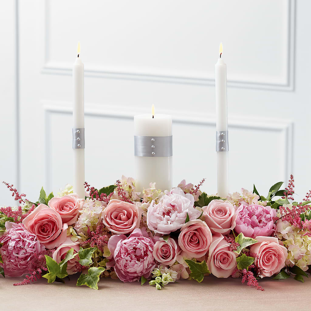 Worldwide Romance Unity Candle Arrangement – Fleuriste Ampleman Florist Enr, Chateauguay PQ