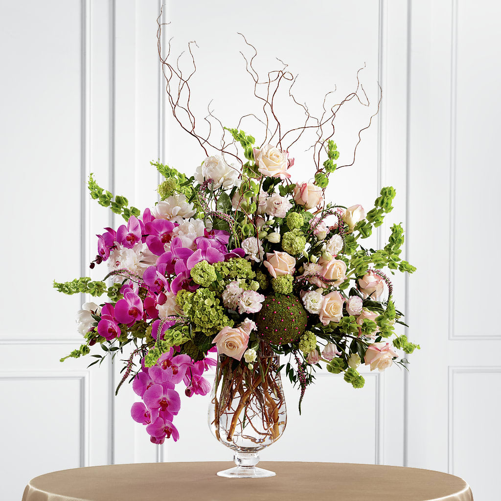 Soft Sophistication Arrangement – Fleuriste Ampleman Florist Enr, Chateauguay PQ