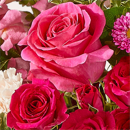 Too Cute Bouquet –  Fleuriste Ampleman Florist Enr, Chateauguay PQ