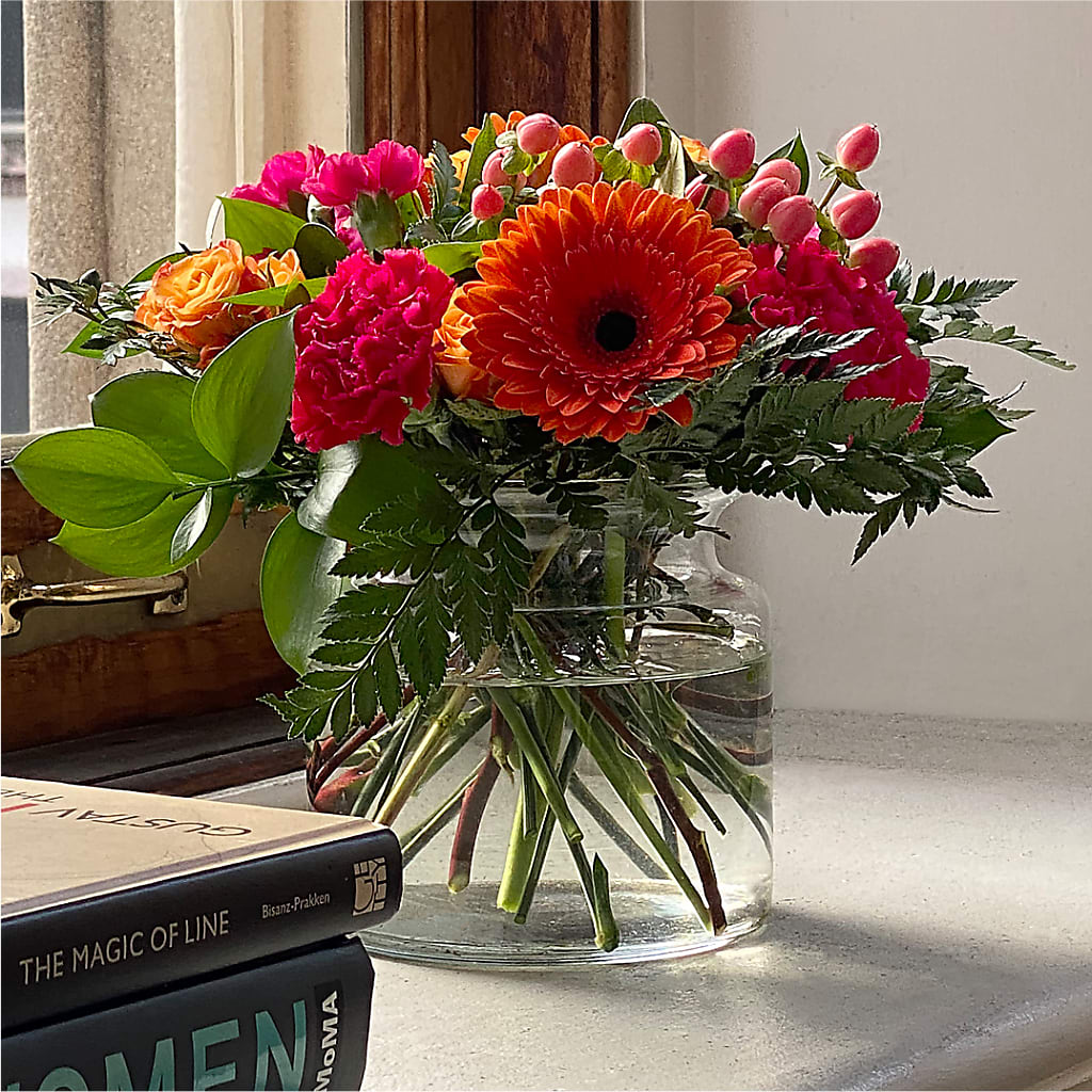 Fiesta Bouquet –  Fleuriste Ampleman Florist Enr, Chateauguay PQ