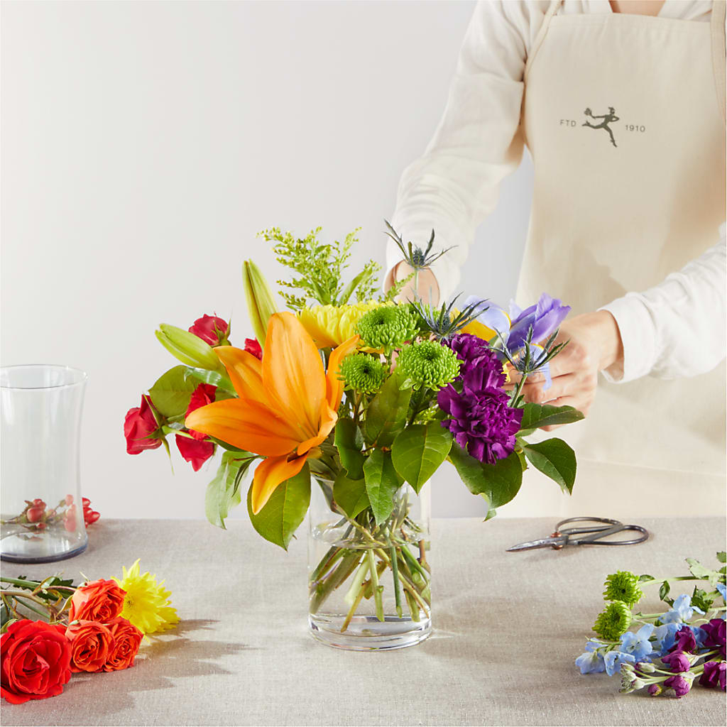 Summer Spectra - A Florist Original –  Fleuriste Ampleman Florist Enr, Chateauguay PQ
