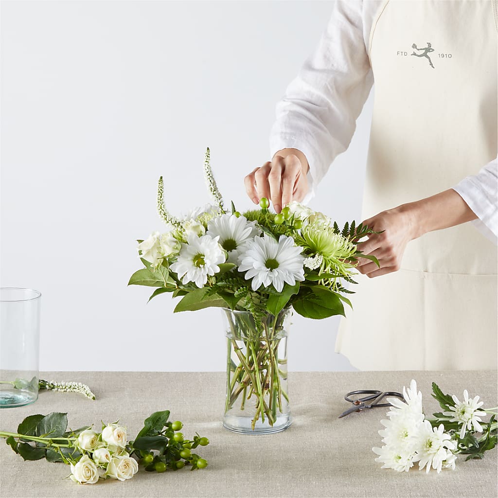 Irish Garden - A Florist Original –  Fleuriste Ampleman Florist Enr, Chateauguay PQ