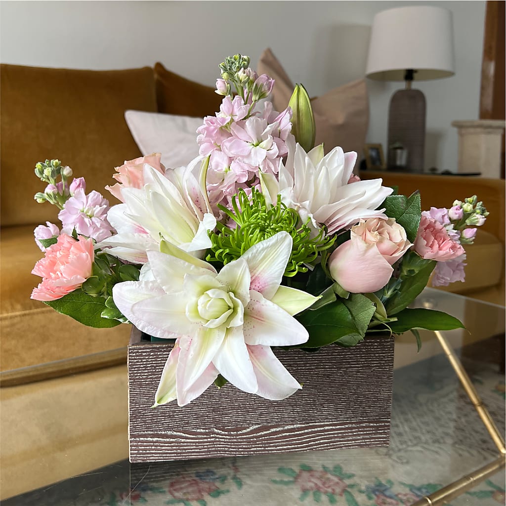 Beautiful Spirit Basket –  Fleuriste Ampleman Florist Enr, Chateauguay PQ