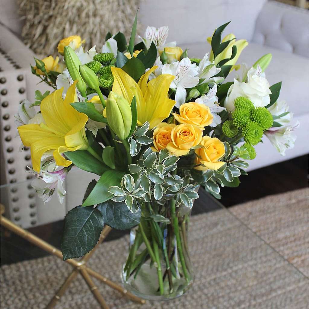 Hope & Serenity Bouquet –  Fleuriste Ampleman Florist Enr, Chateauguay PQ