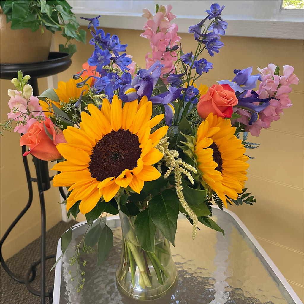 Rays of Life Bouquet –  Fleuriste Ampleman Florist Enr, Chateauguay PQ