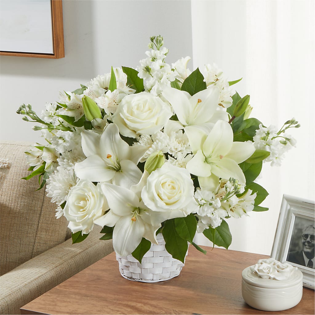 Peaceful Reflections Arrangement –  Fleuriste Ampleman Florist Enr, Chateauguay PQ