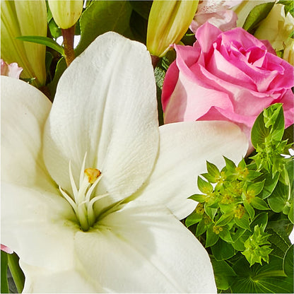 Fondly Bouquet –  Fleuriste Ampleman Florist Enr, Chateauguay PQ
